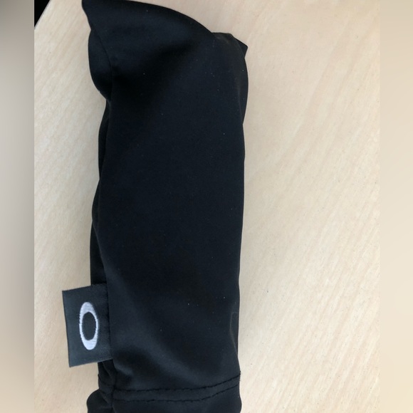 Oakley Crankshaft Sunglasses - Picture 3 of 6